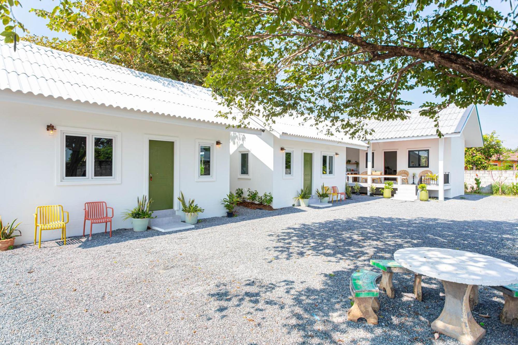 Vawa Guesthouse Kancsanaburi Kültér fotó